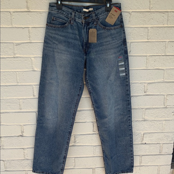 NWT Levi's Medium Indigo Worn Memory '94 Baggy Jeans 28 - Picture 2 of 9
